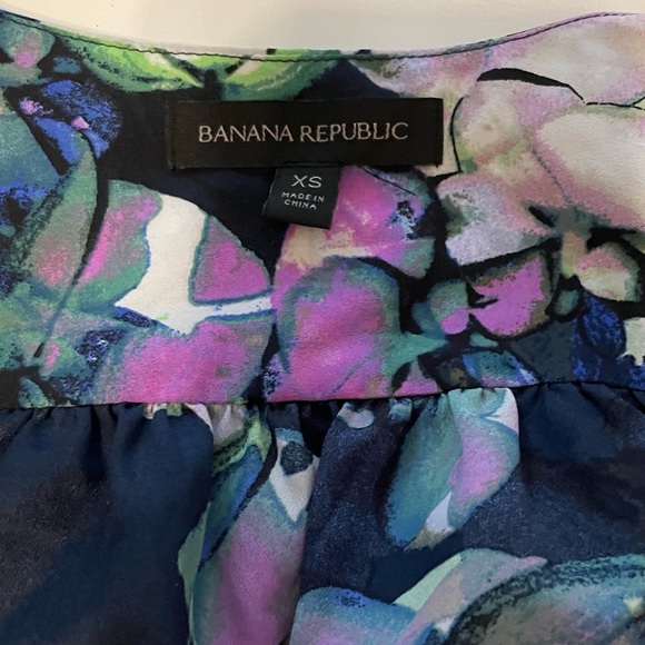 nice top - Picture 3 of 3